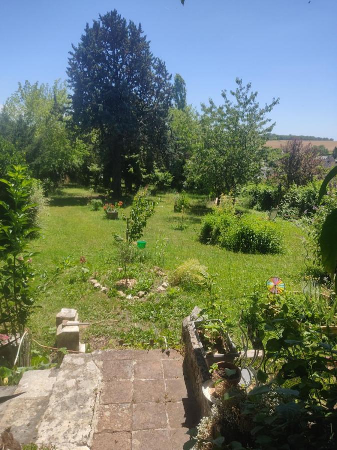La Maisonnette Houssay  Buitenkant foto